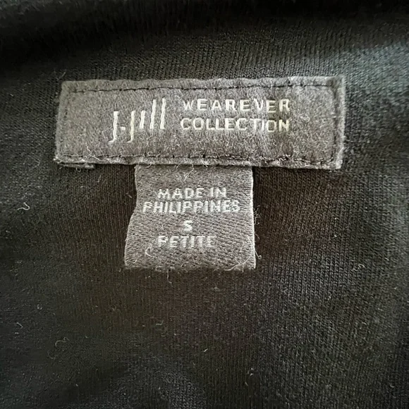 EUC J Jill Wearever Collection Wrap Style Maxi Dress; Black Havana Floral - Picture 8 of 8